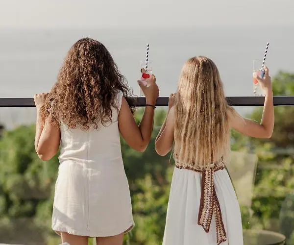 Z Widokiem Na Morze I Dziedziniec Balticon Morska 6 아파트 코워브제크